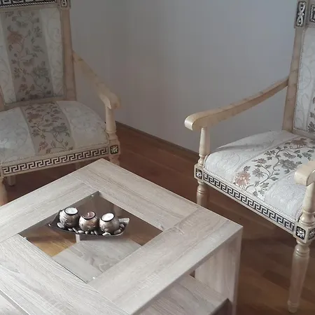 Layla Apartman