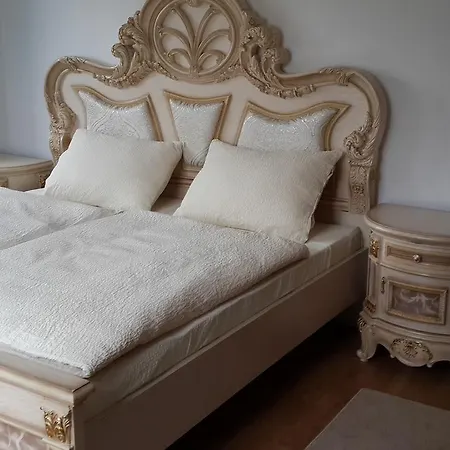 Layla Apartman